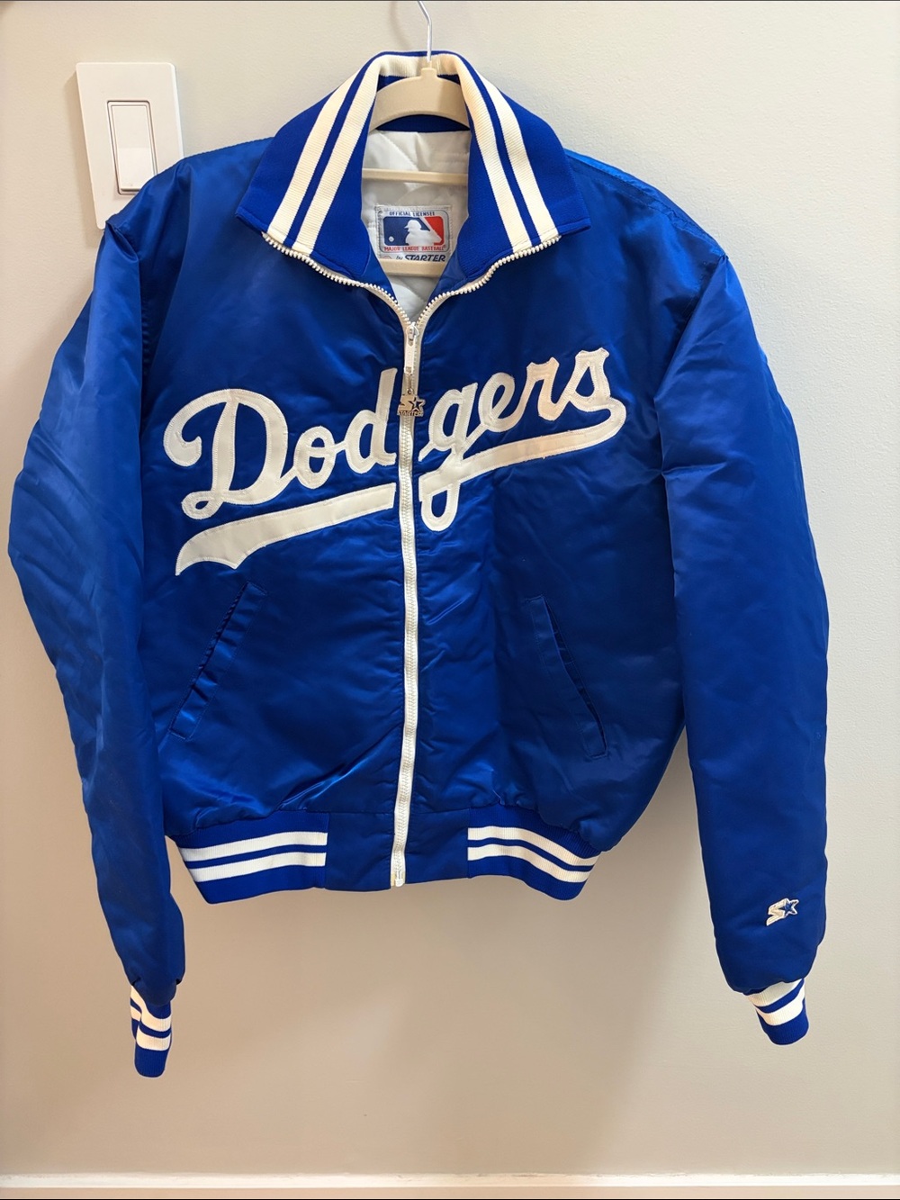 Vintage 80s 90s LA Dodgers Starter Jacket Full Zip Nylon Satin Mens L Blue⁠.